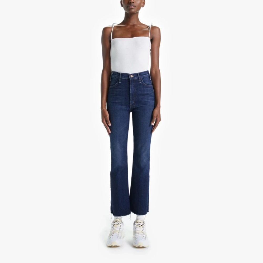 Mother Denim - The Hustler Ankle Fray Jean in Bombay Lost and Found
Size 24